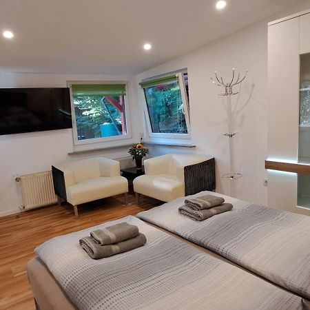 Bungalow An Der Tanne Mit Ueberdachter Terrasse Дюссельдорф Экстерьер фото