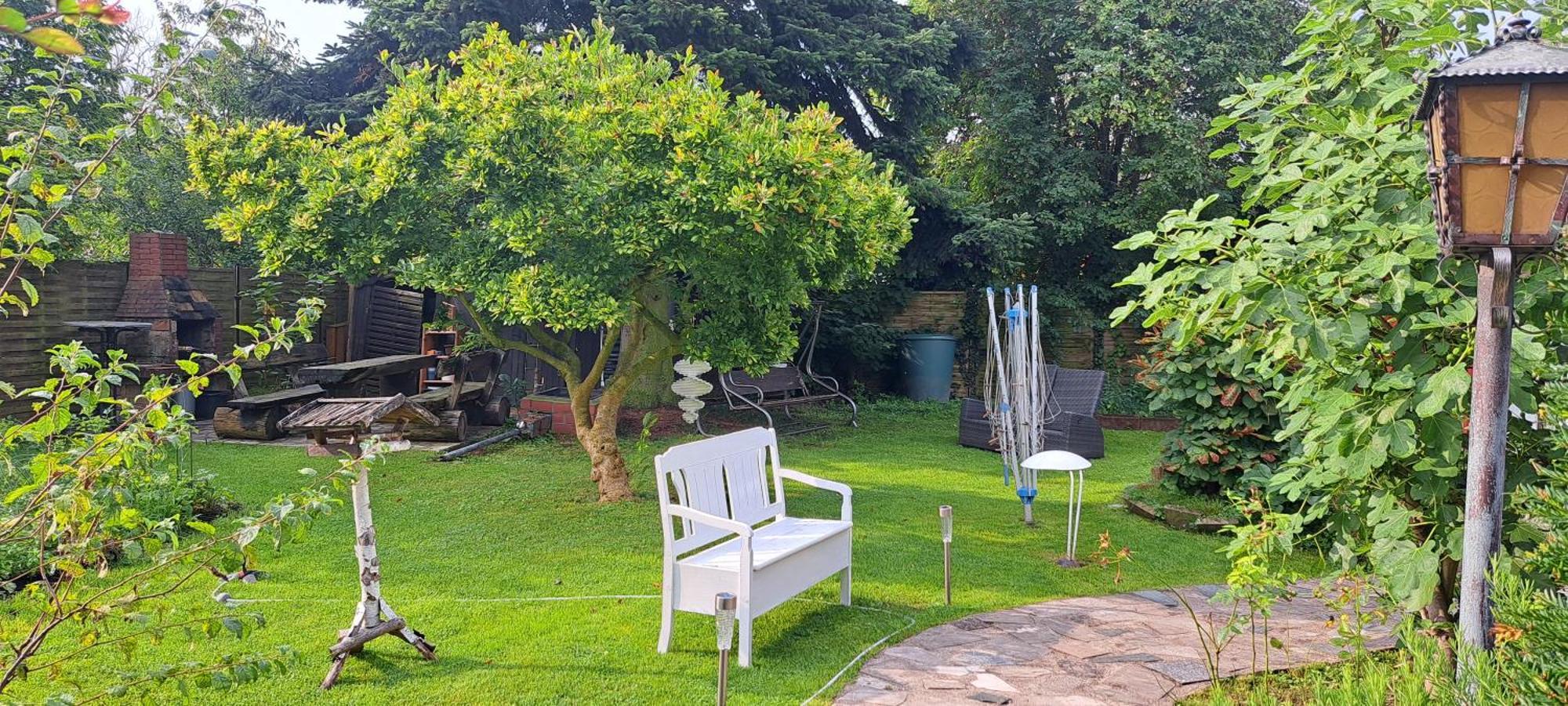 Bungalow An Der Tanne Mit Ueberdachter Terrasse Дюссельдорф Экстерьер фото